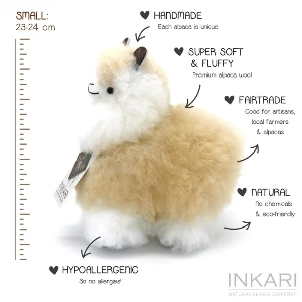 Inkari  – Alpaka Kuscheltier Small (23 cm) - Vanilla – Bild 2