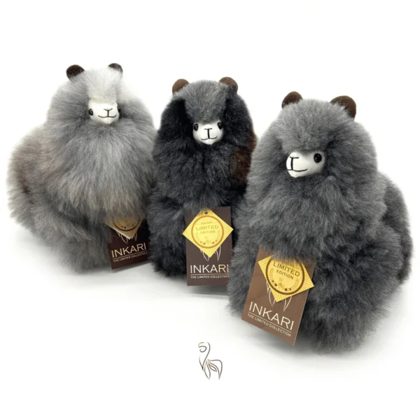 Inkari  – Alpaka Kuscheltier Small (23 cm) - Wolf