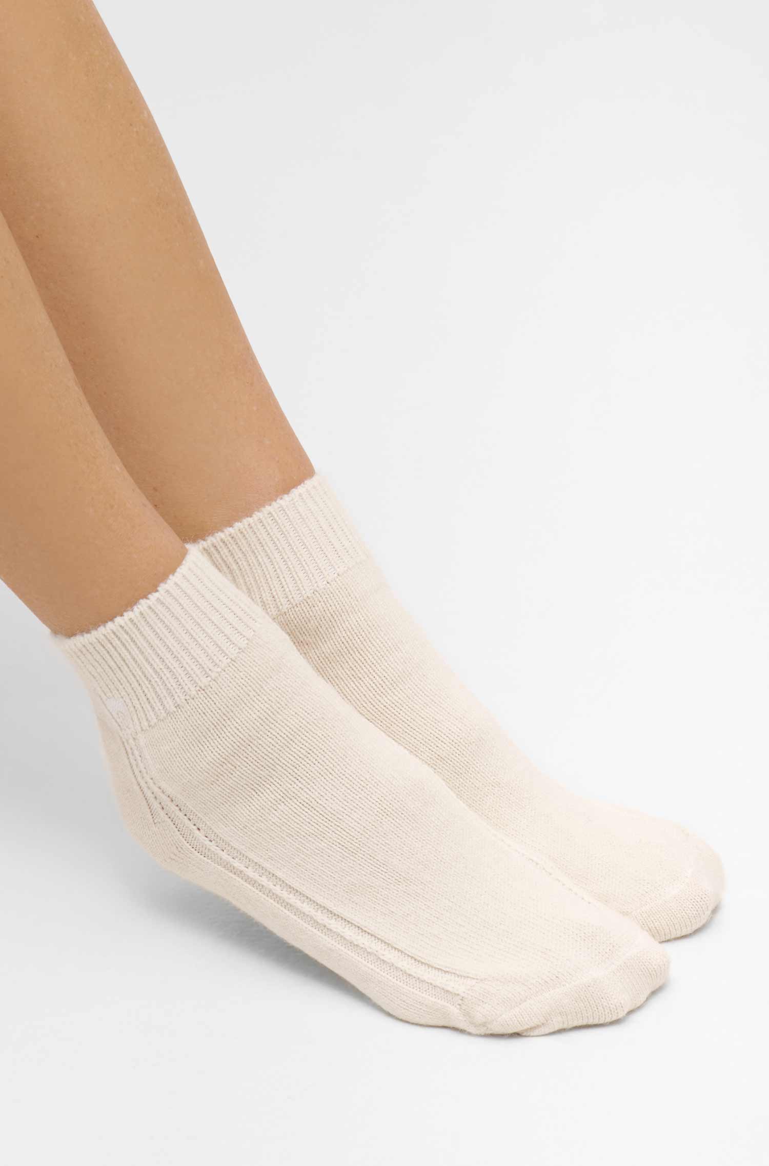 Alpaka WOHLFÜHL Socken - natur – Bild 3