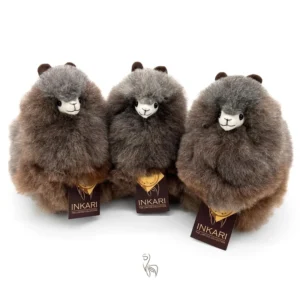 Inkari  – Alpaka Kuscheltier Small (23 cm) -  Mountain Wolf