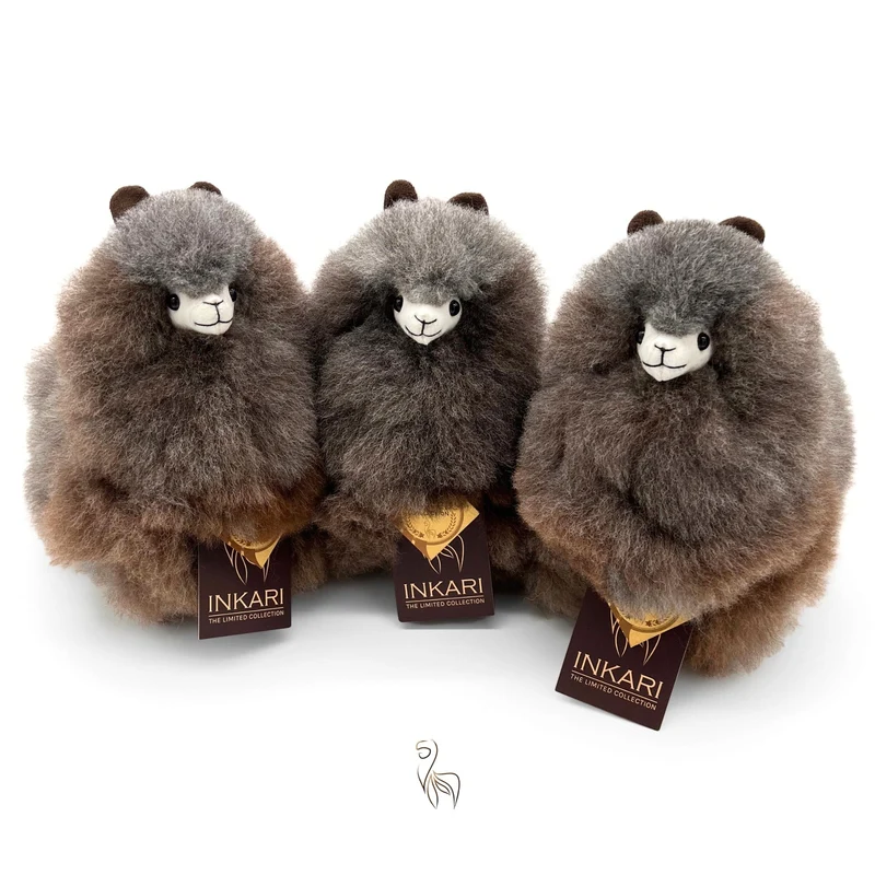 Inkari – Alpaka Kuscheltier Small (23 cm) - Mountain Wolf